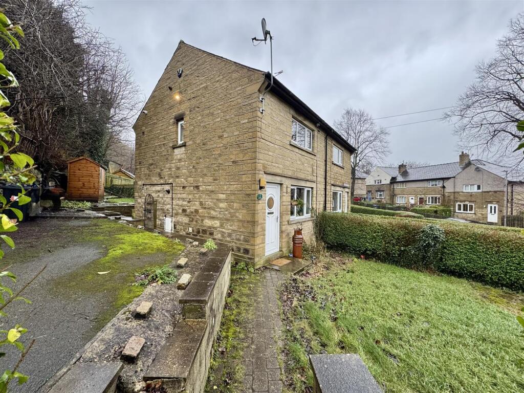 Main image of property: Ashenhurst Avenue, Newsome, Huddersfield, HD4 6PX