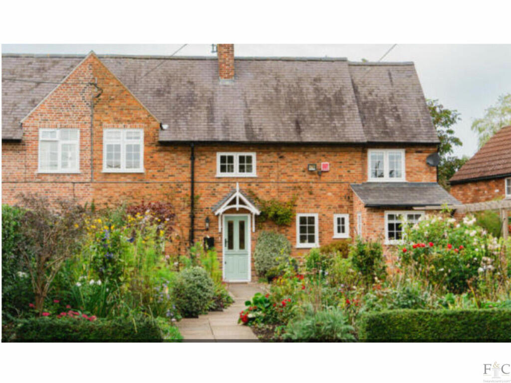 Main image of property: The Square, Newton Harcourt, LE8