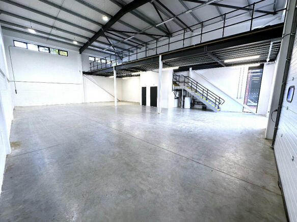 INTERIOR from front