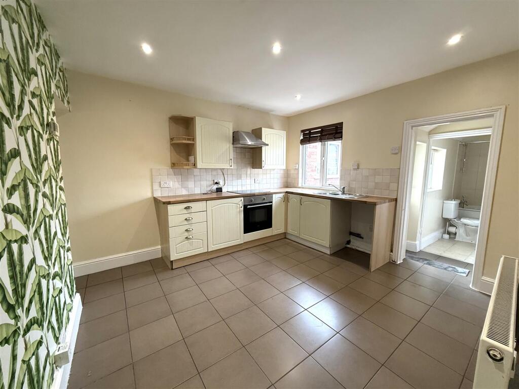 House in Walsall - View 5