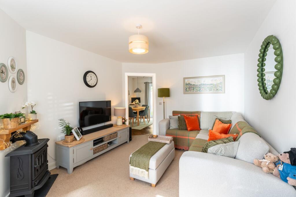 House in Llandrindod Wells, Brecon - View 2