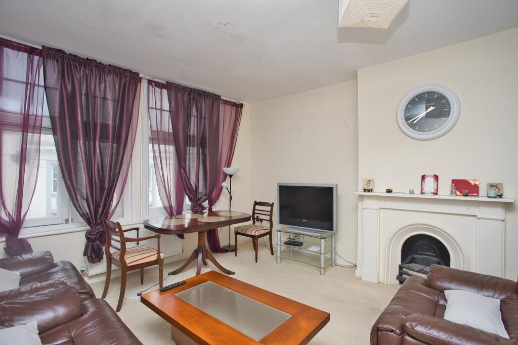 Apartment in Canterbury - View 2