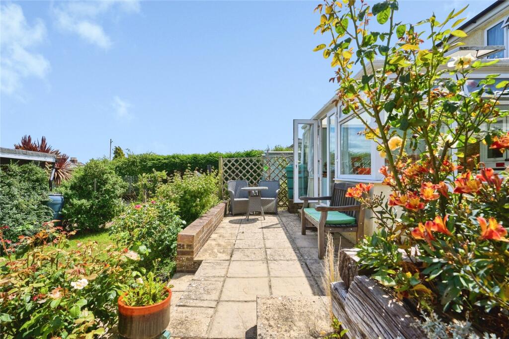 House in Newport, Hunny Hill - View 4