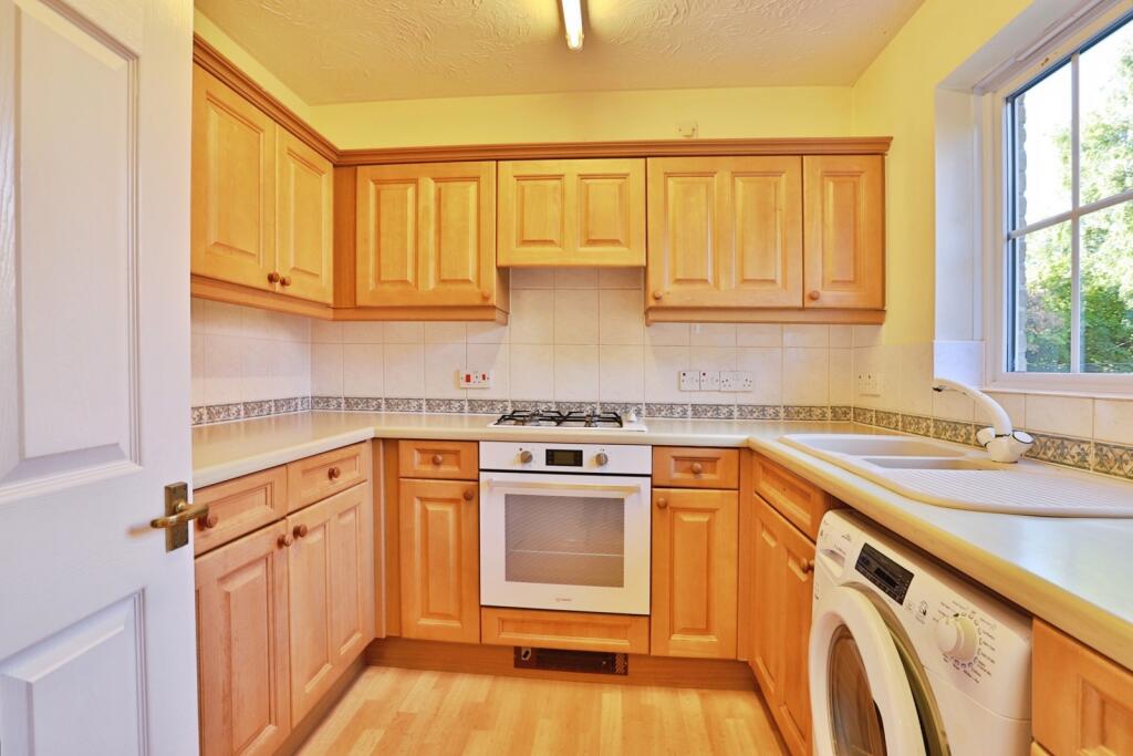 House in Verwood, Dorset - View 4