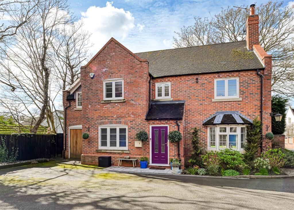 Main image of property: 7 Admiral Rodney Gardens, Brewood, ST19 9FA