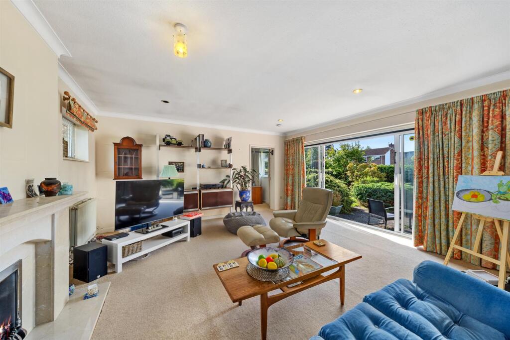 Cobbetts Way, Wilmslow - View 3
