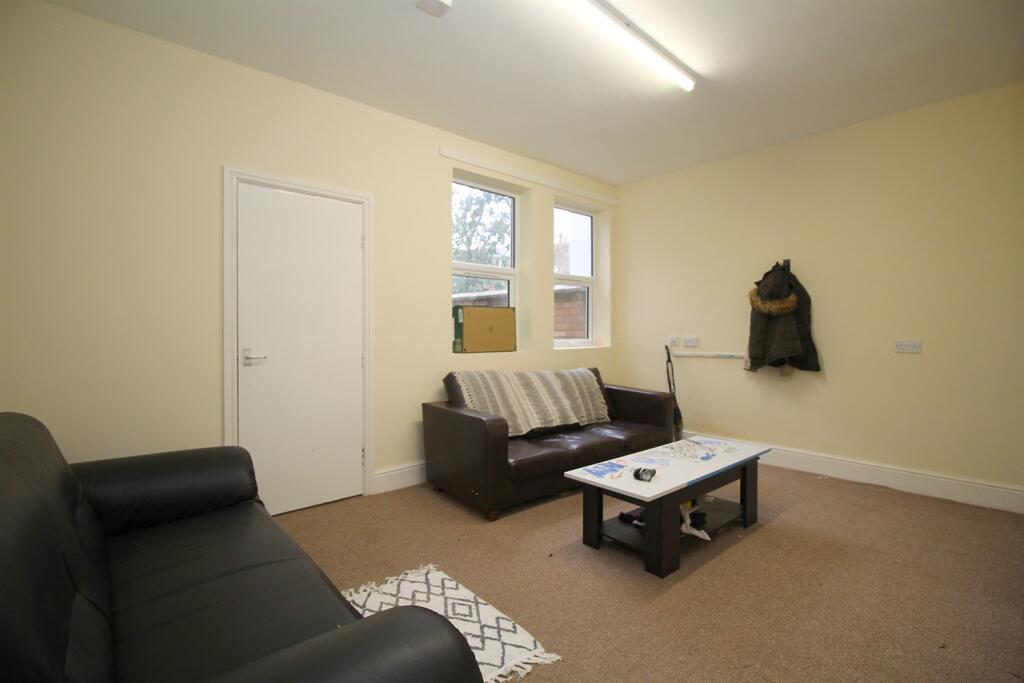 House in Leicester - More