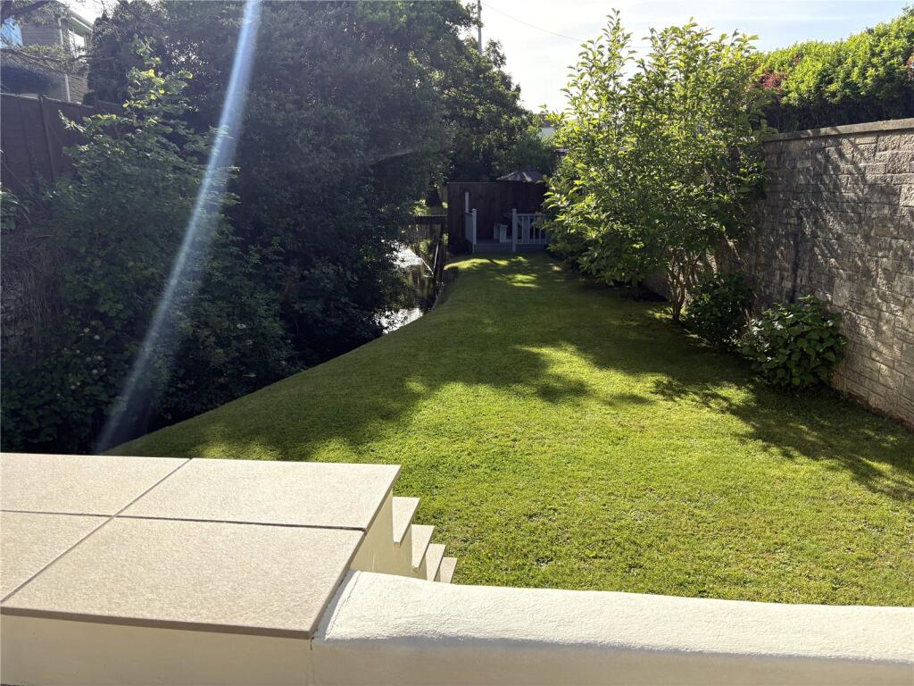 Catherstone Cottages, The Street, Charmouth, Dorset, DT6 photo 4