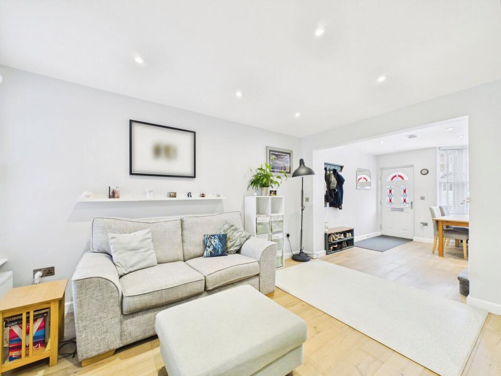 House in Hitchin, Bearton - View 4