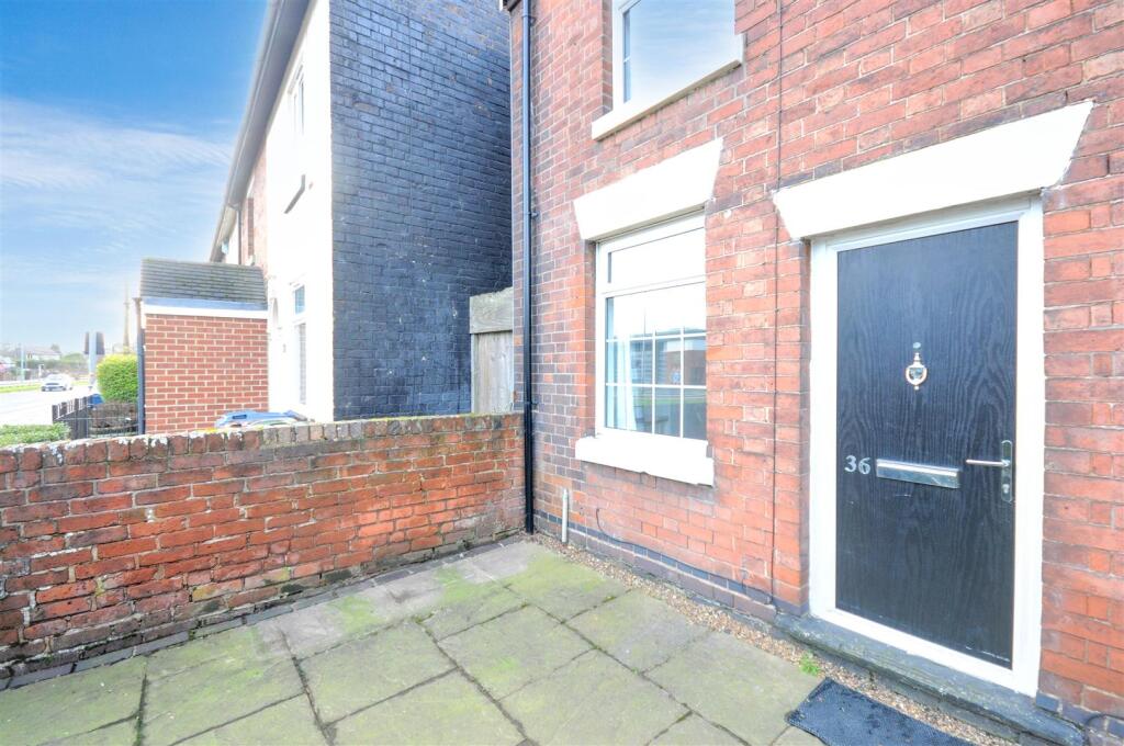 Main image of property: The Fillybrooks, Stone