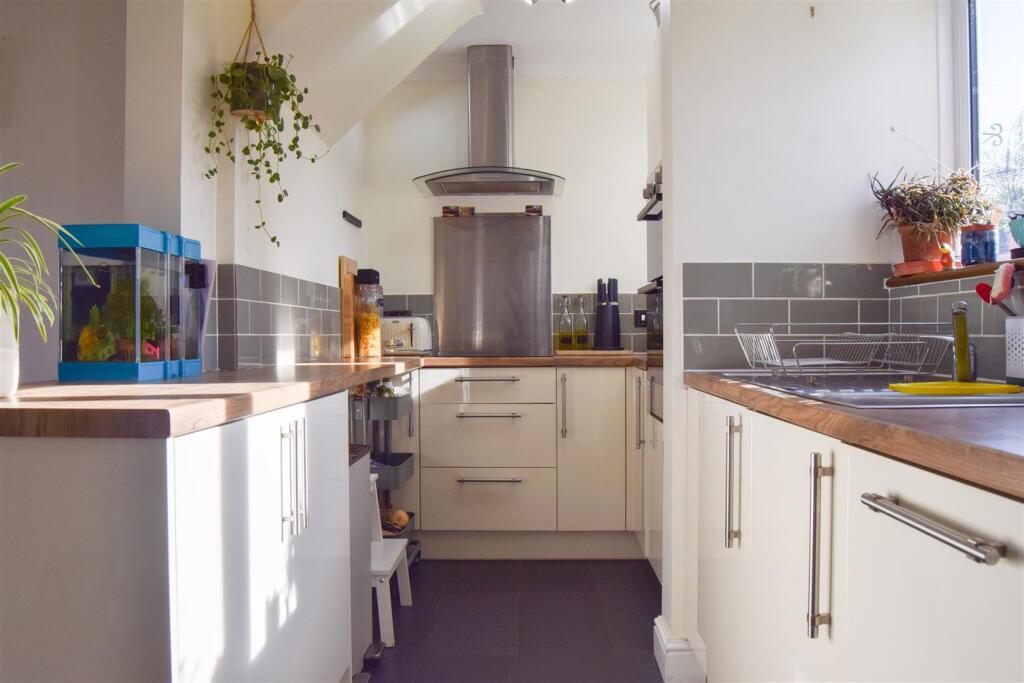 Briar Road, Harleston IP20 9DU photo 4