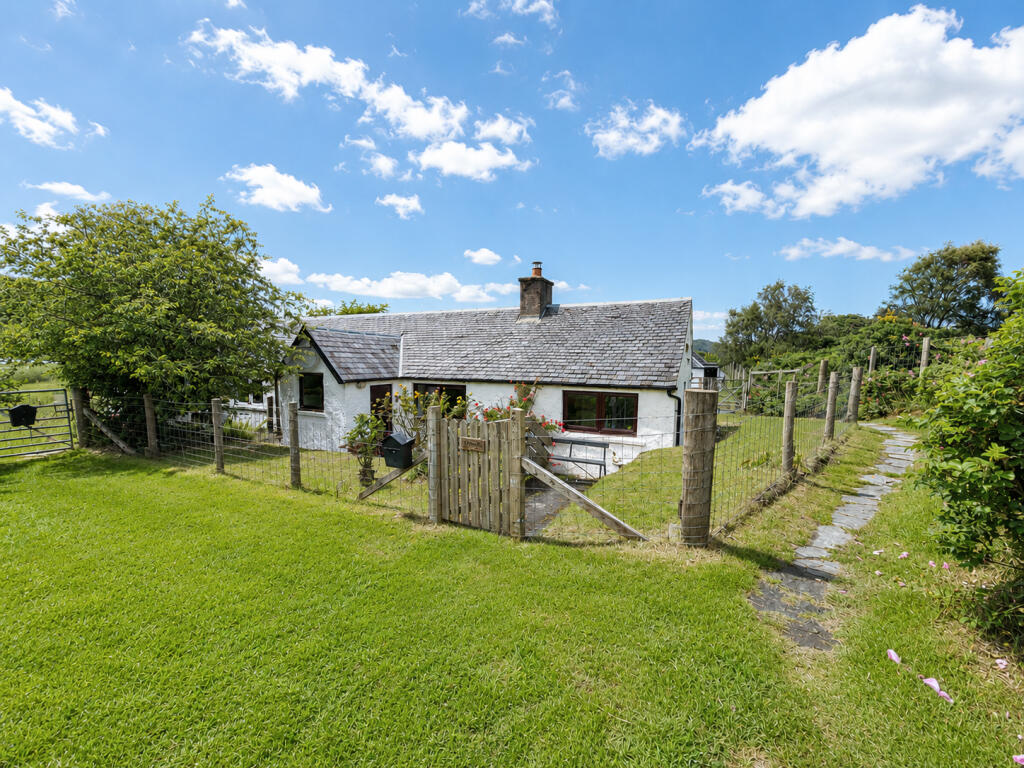 House in Mòrar, Highland - View 3