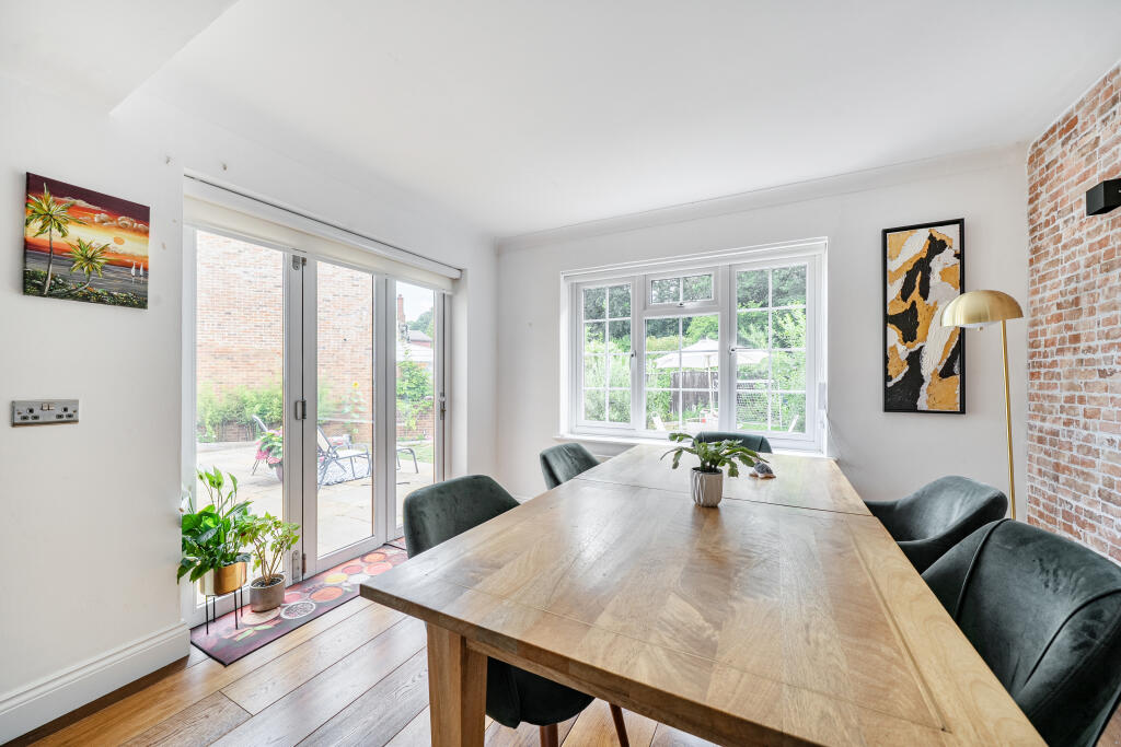 House in Tonbridge - View 4