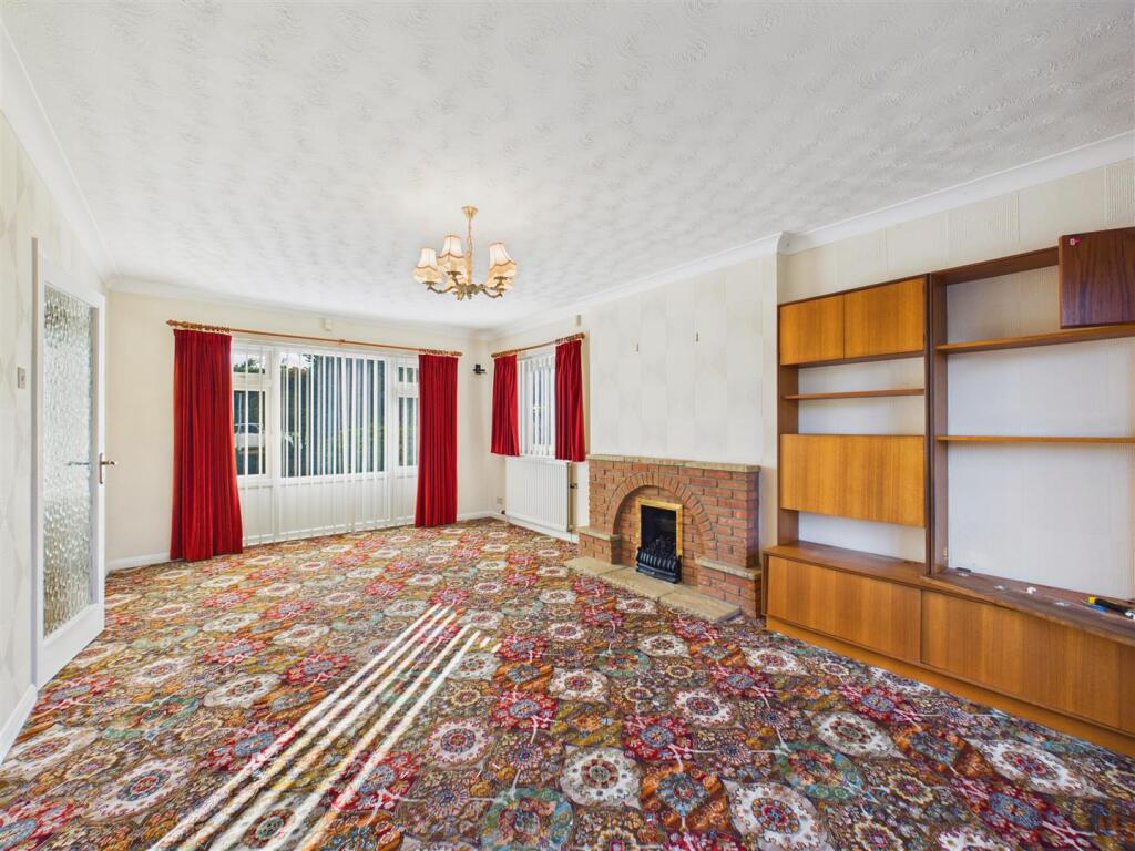 House in Hull - View 4