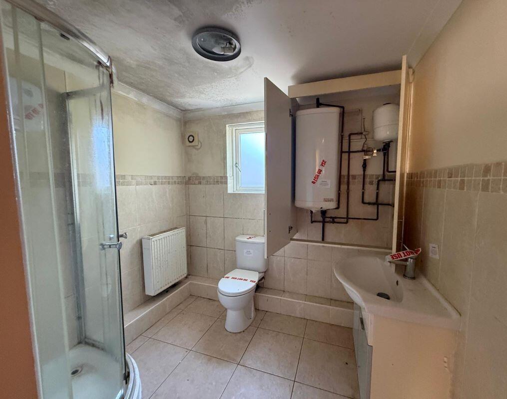 Flat 3, 81 Martins Lane, Wallasey, Merseyside, CH44 1BQ photo 5