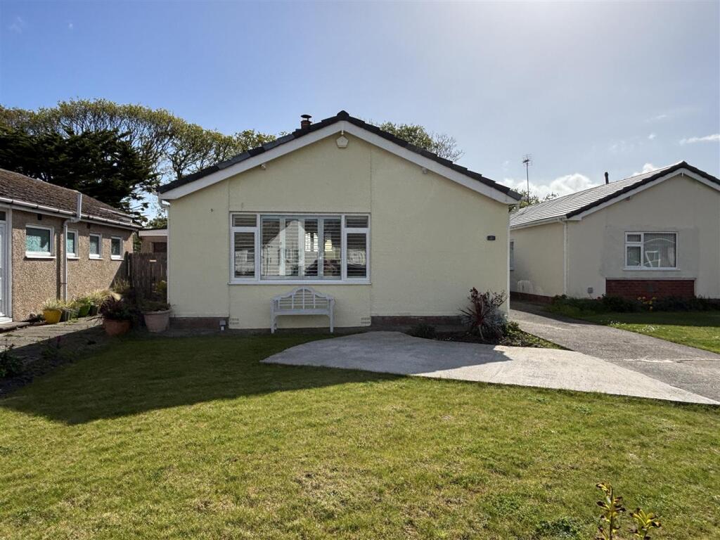 Main image of property: Sunningdale, Abergele, LL22