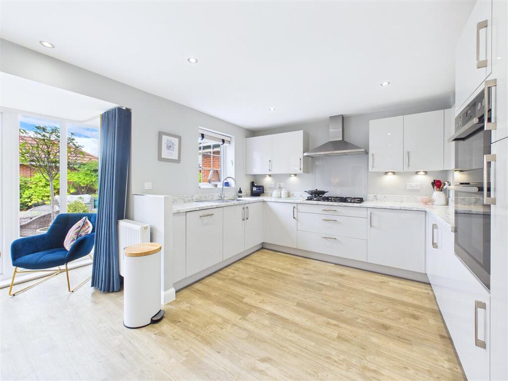 House in Lichfield, Fradley - View 3