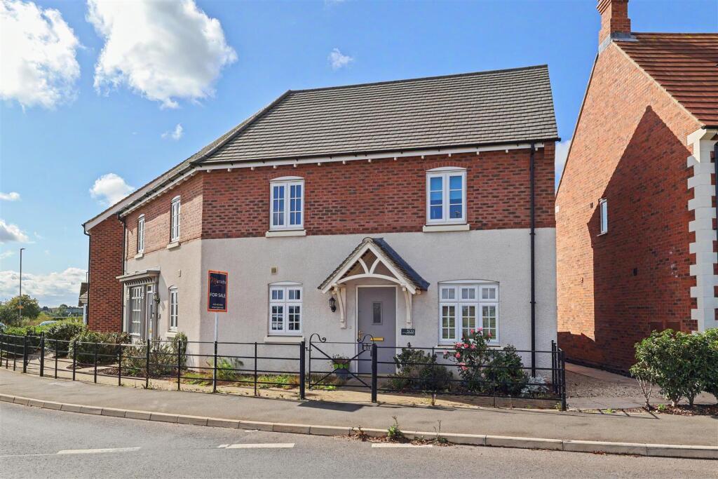 Main image of property: Mapperley Plains, Mapperley, Nottingham