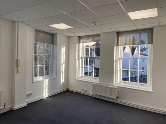 First Floor Corner