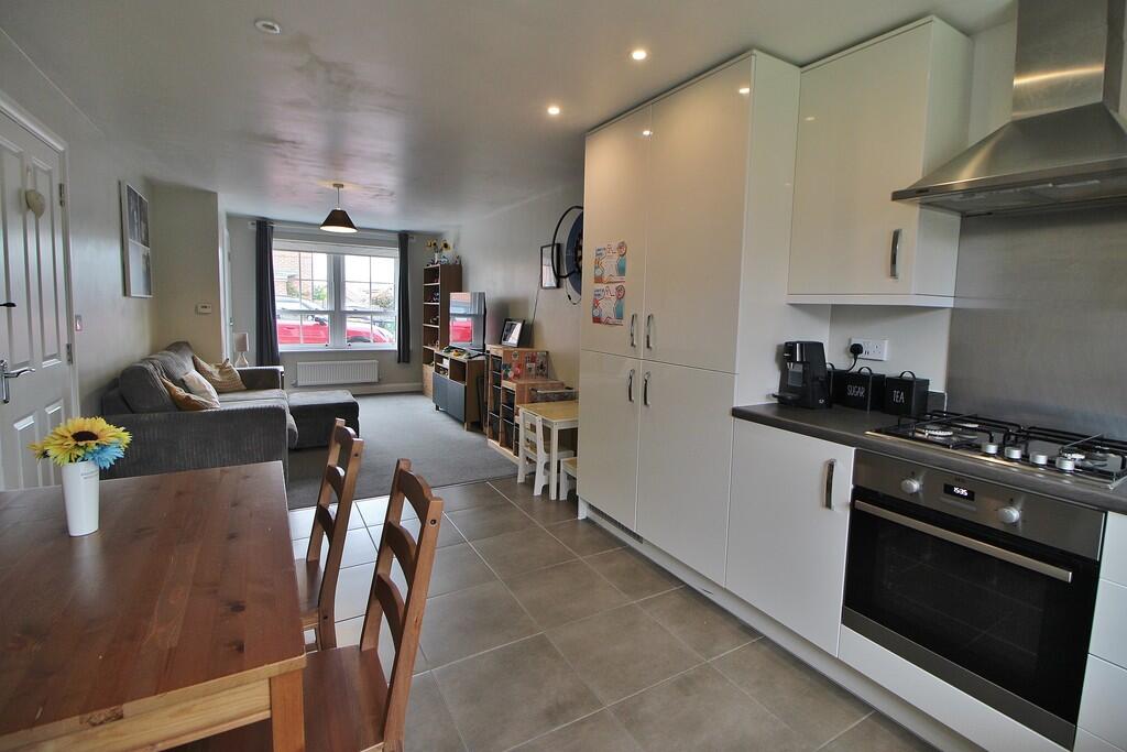 Bazeley Road, Waterlooville - View 4