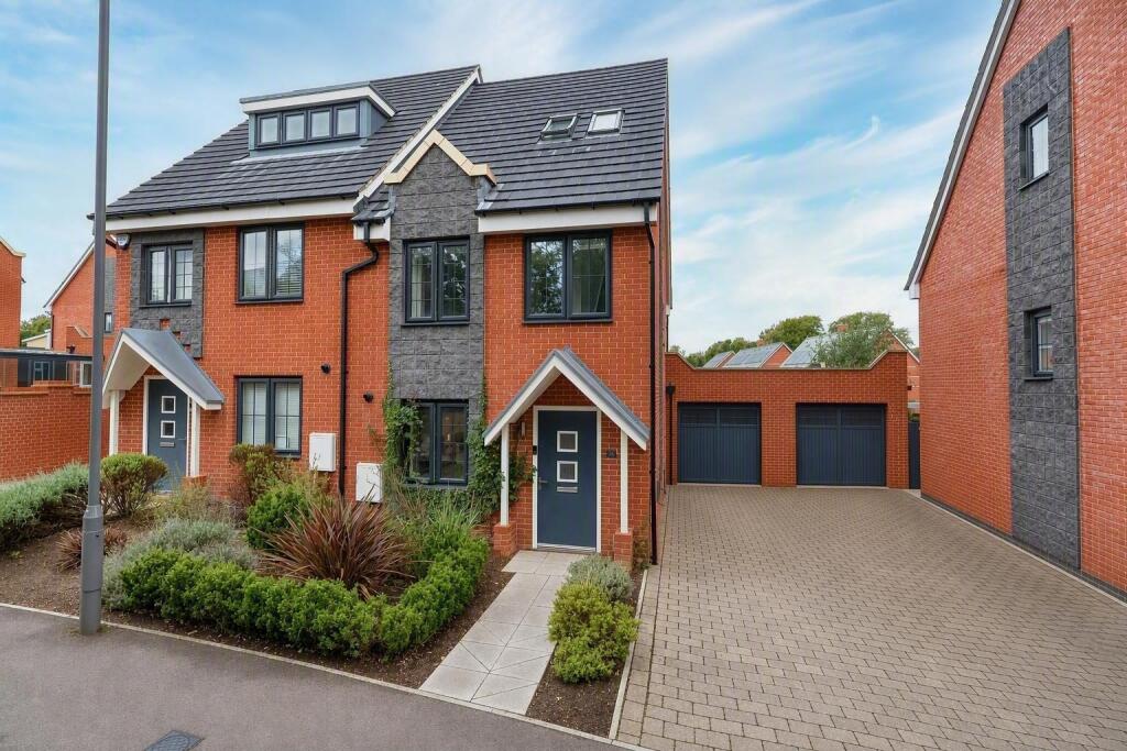 Main image of property: Kelly Road, High Wycombe, Buckinghamshire, HP11