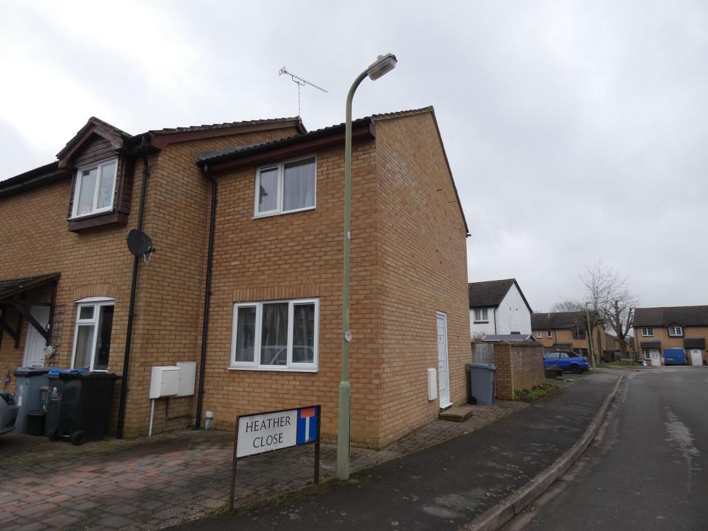 Main image of property: Heather Close, Carterton, Oxon, OX18 1TF