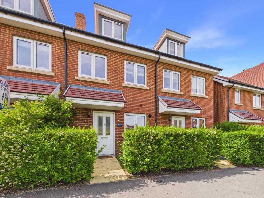 Main image of property: Hoppers Brook, Faygate