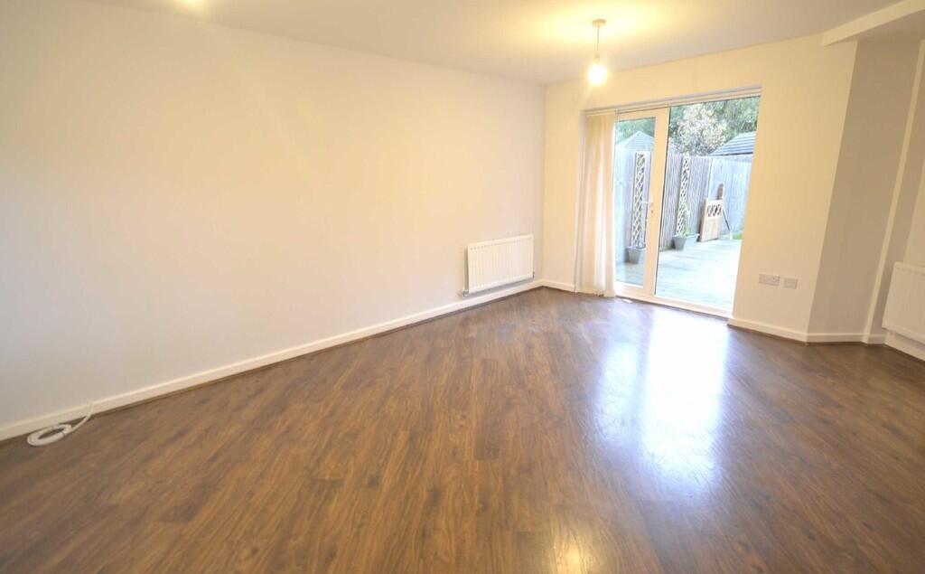 Blenheim Way, North Weald - View 2