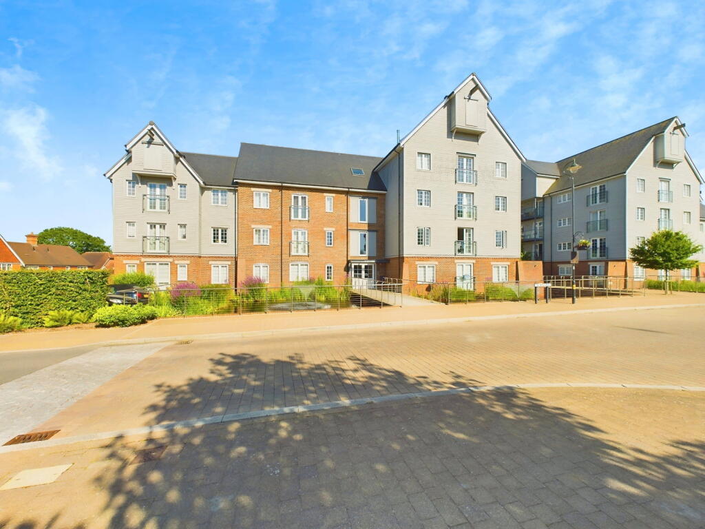 Apartment in Redhill