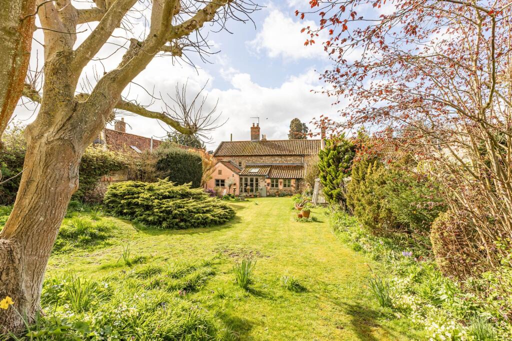 Main image of property: 17th Century Period Cottage in Stoke Ferry