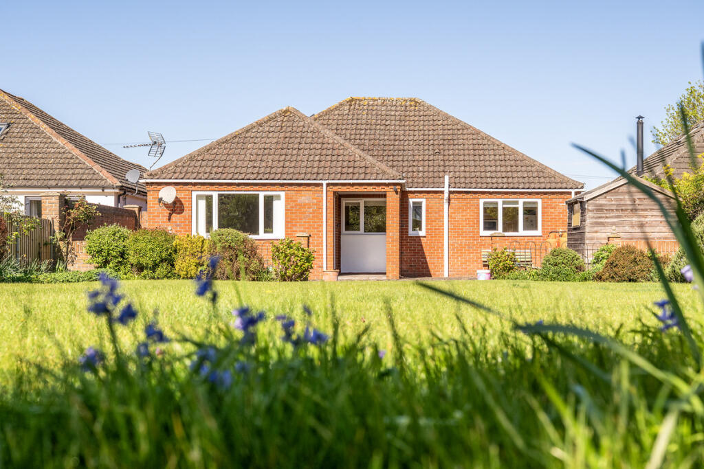 Main image of property: Hough Road, Grantham, NG32