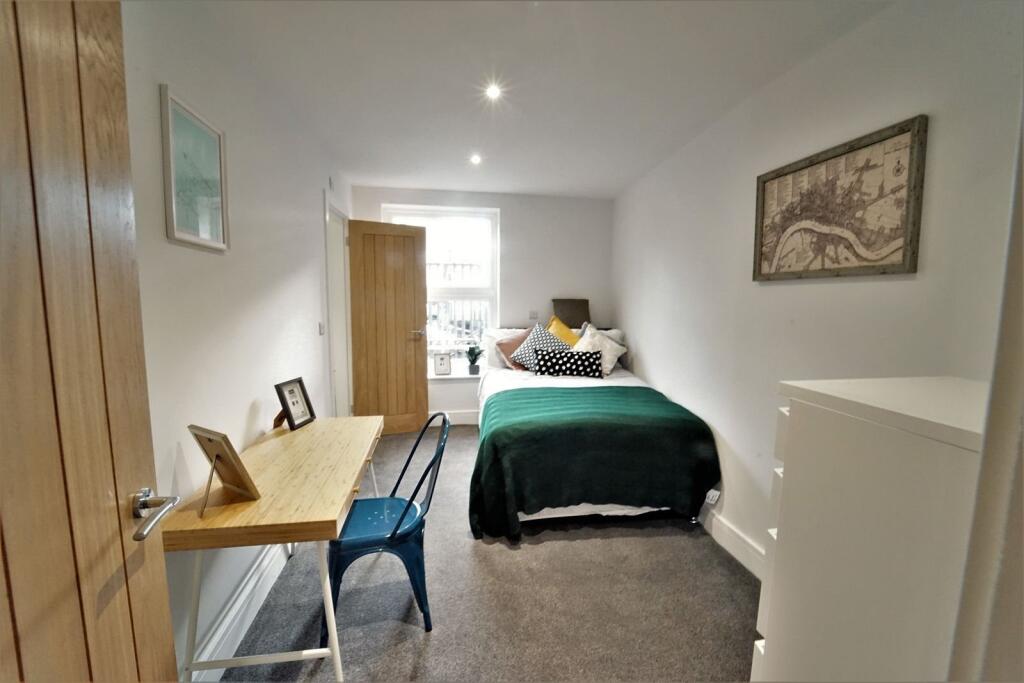 Apartment in Nottingham - View 4