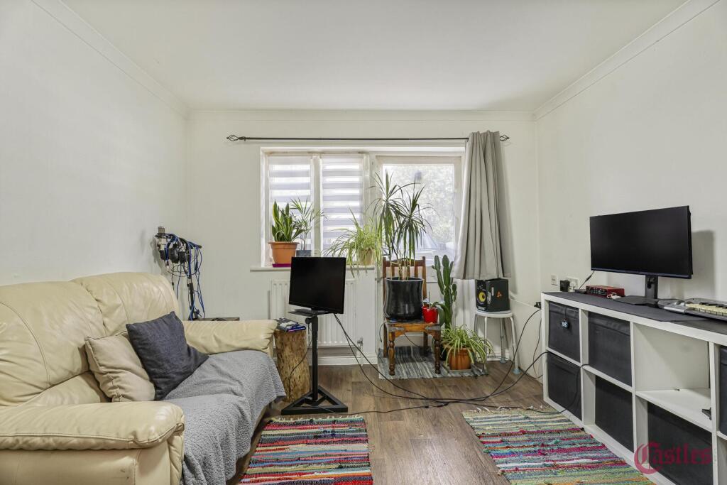 Main image of property: Semley Gate, London