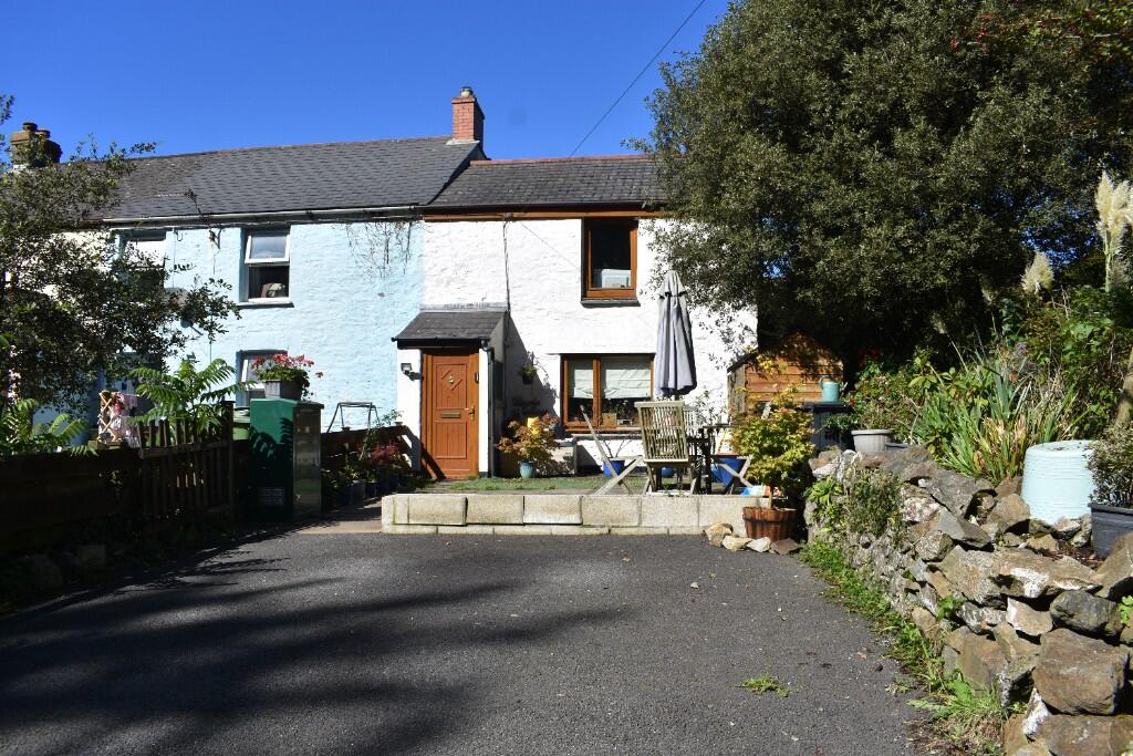 2-bed terraced on Scorrier, Redruth, £225,000