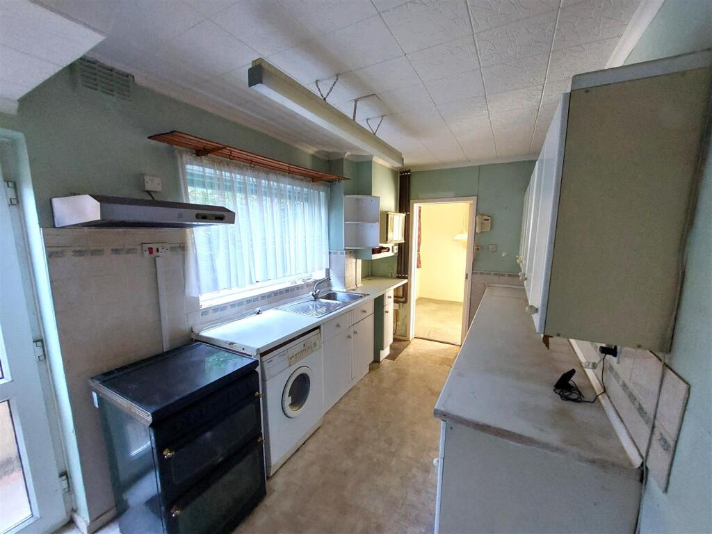 House in Leicester - View 5