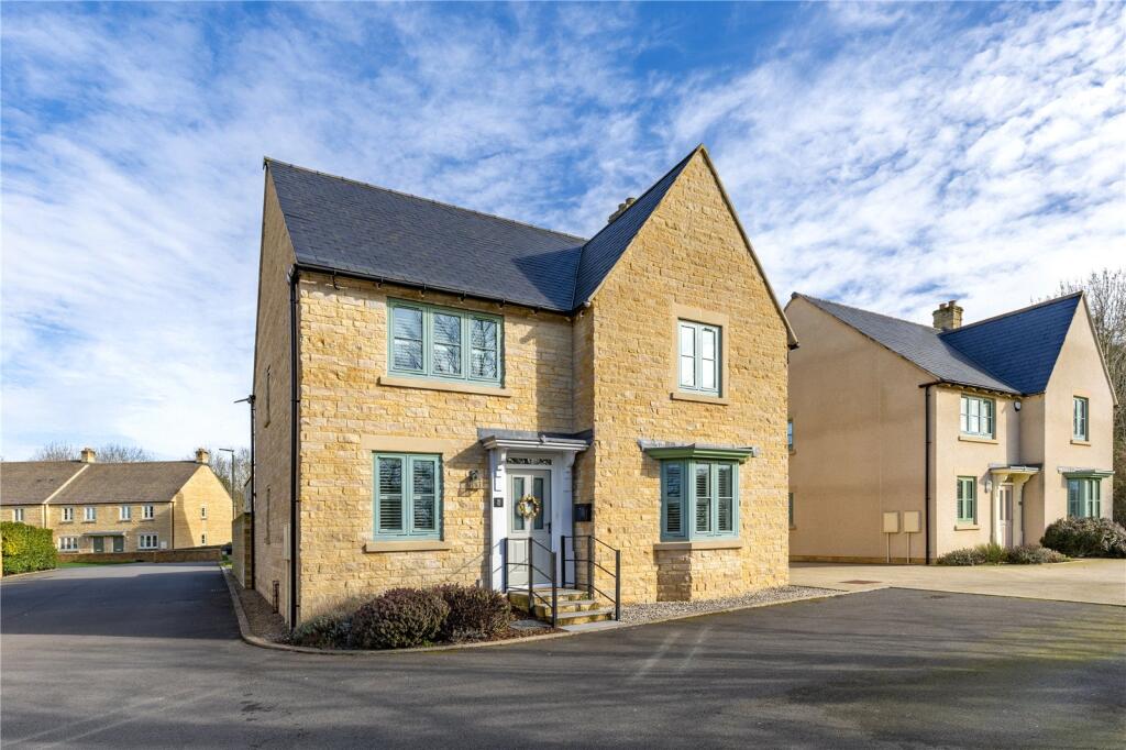 Main image of property: Clappen Close, Cirencester, Gloucestershire, GL7