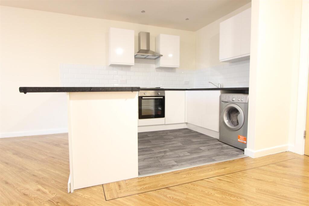 Apartment in Sunderland - View 3