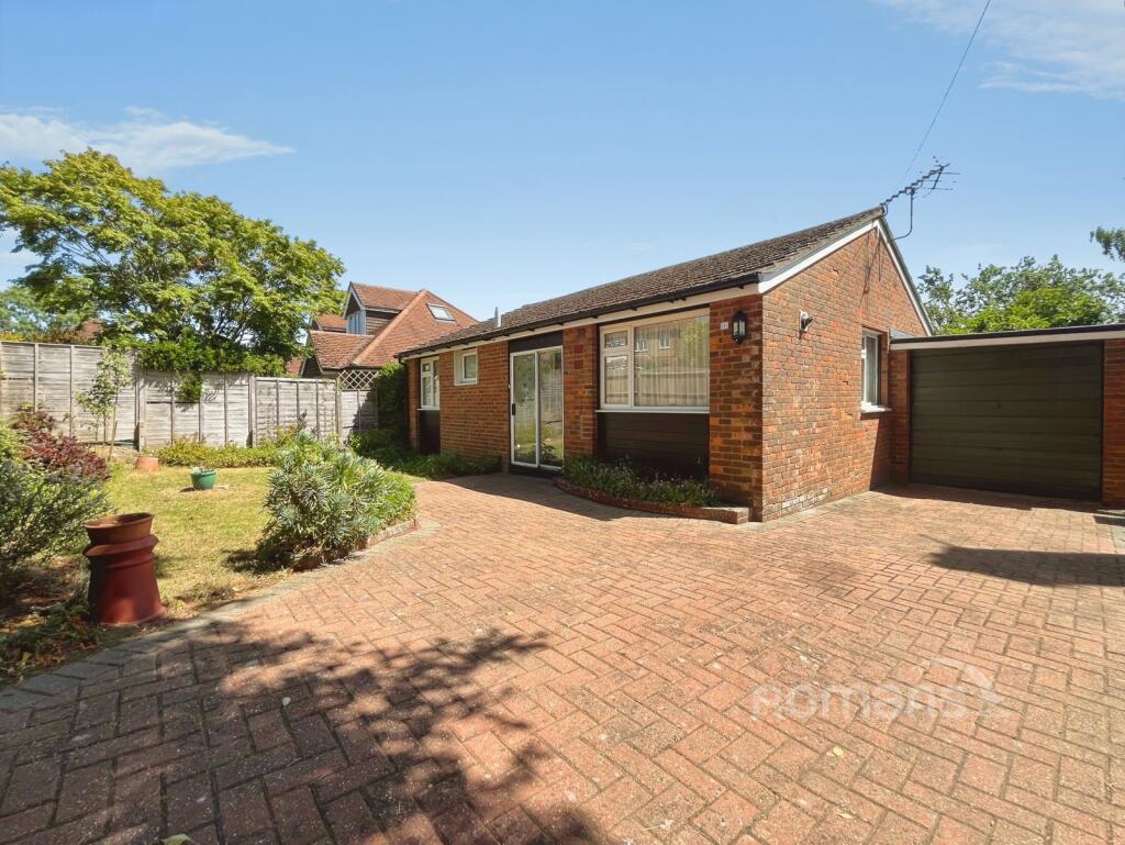 Main image of property: West Avenue, Farnham, Surrey