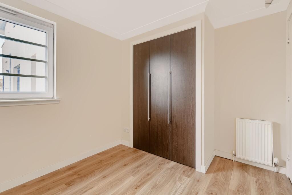 Apartment in Edinburgh - View 5