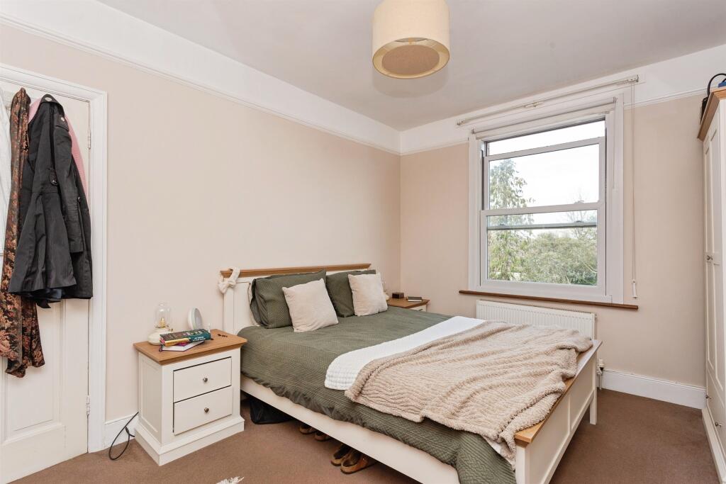 Pinner Road, Harrow photo 3