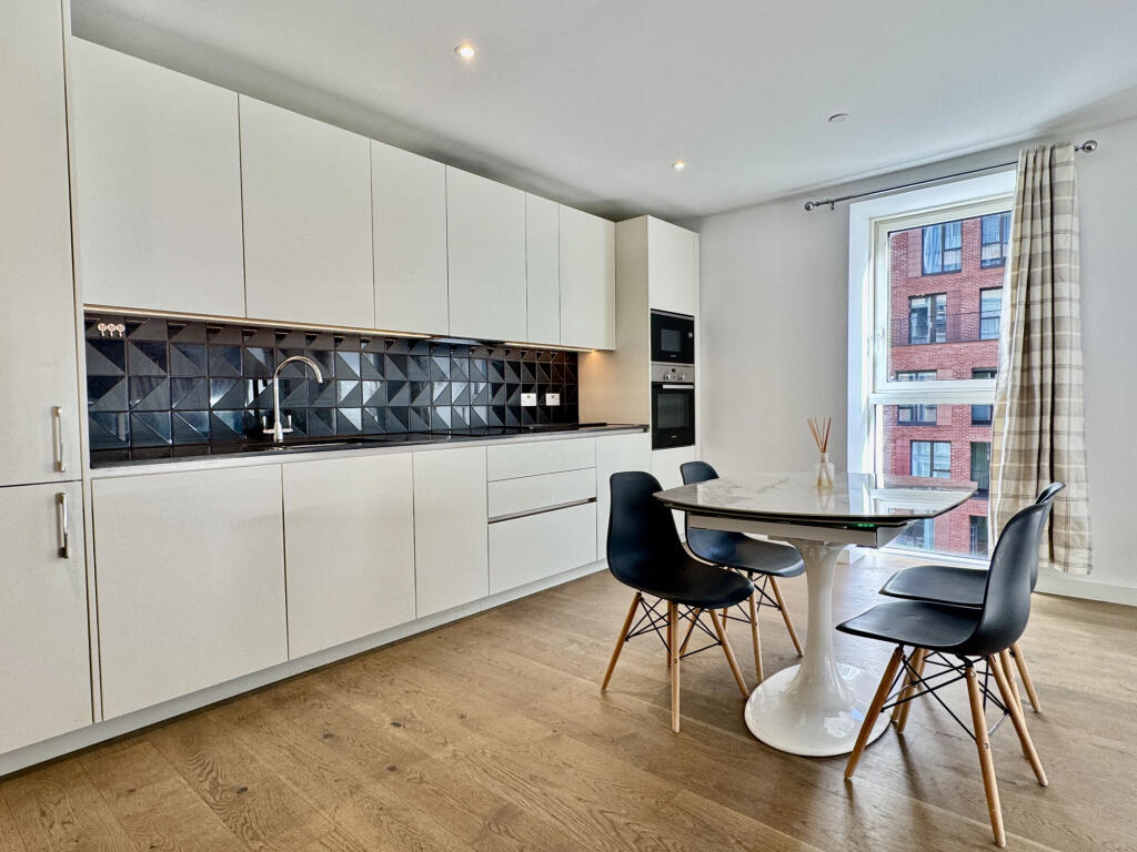 4 Deacon Street, London, SE17 photo 2