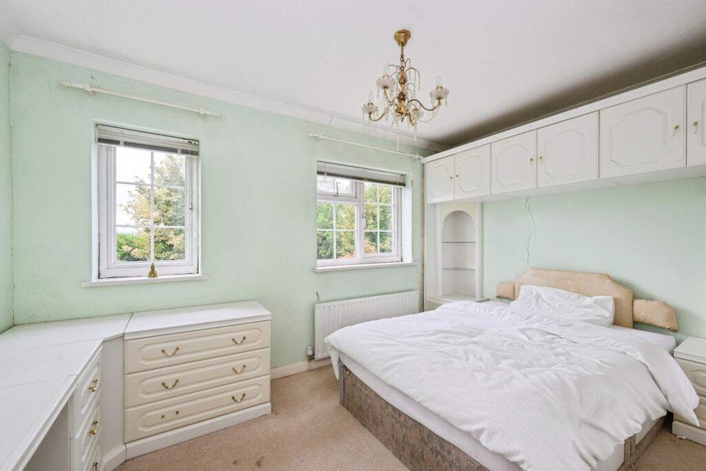 House in Croydon - View 5