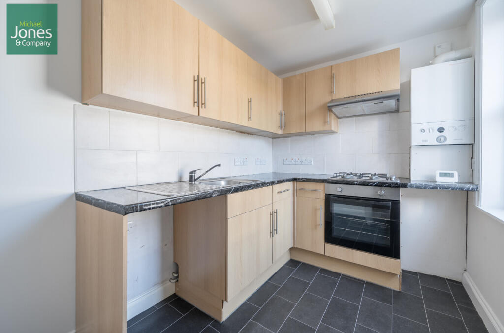 Apartment in Brighton - View 2