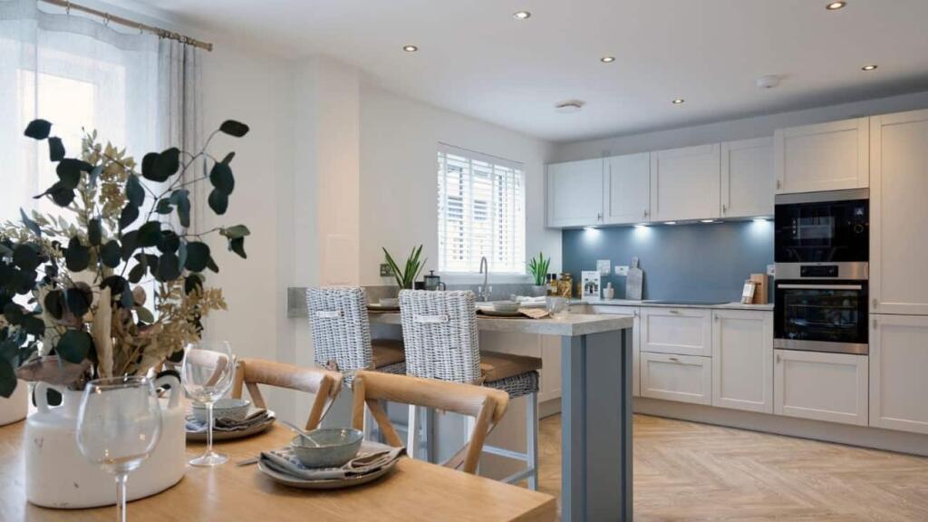 Main image of property: Bo'ness,
EH51 9JG