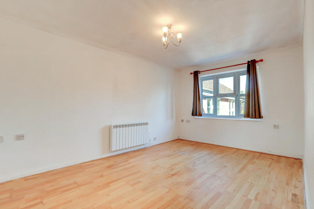 Pond Approach, Holmer Green, High Wycombe, Buckinghamshire, HP15 - View 3