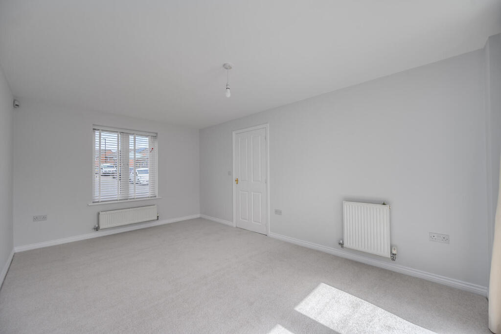 House in Coventry - View 4