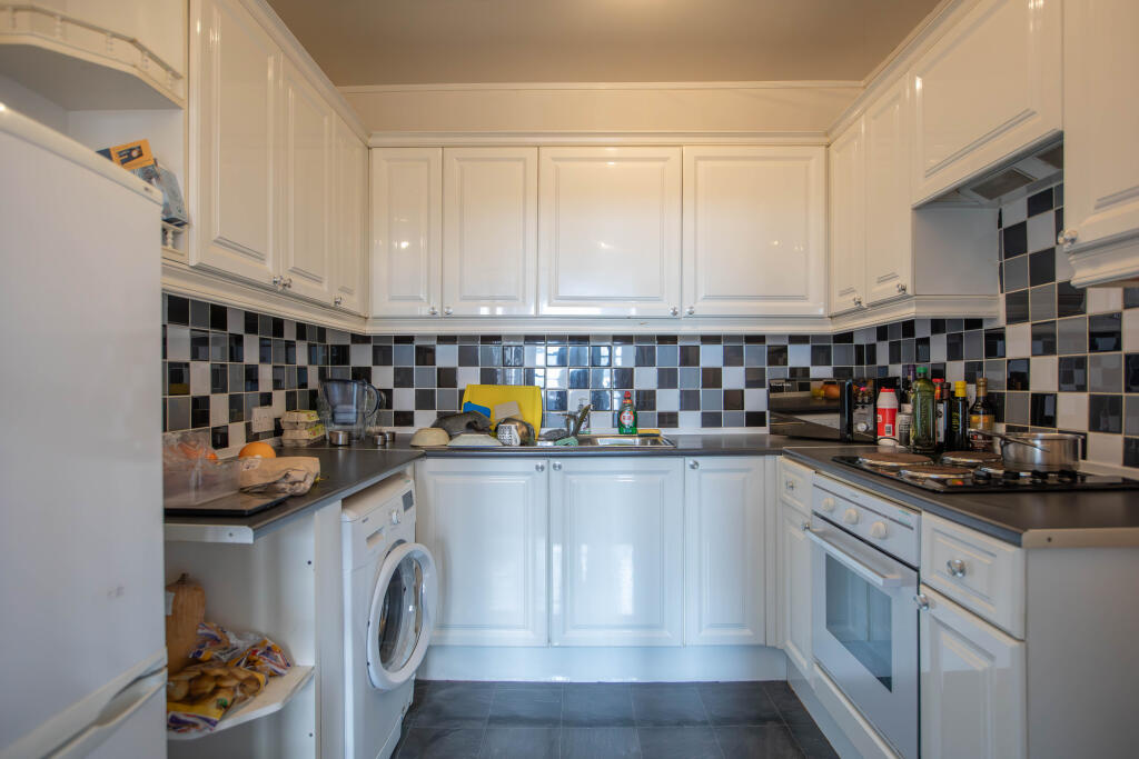 Apartment in Glasgow - More