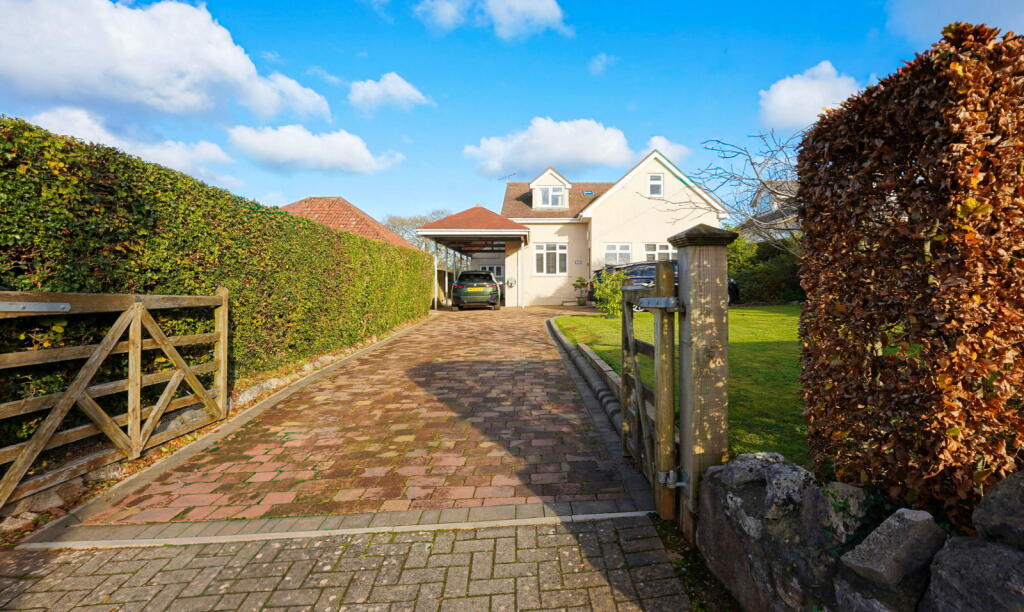 Main image of property: a large garden with rural views adjoining a protected Ecology Zone