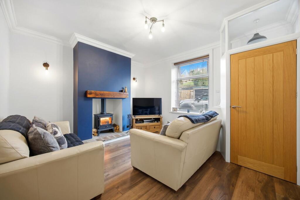 House in Rossendale, Edgeside - View 2