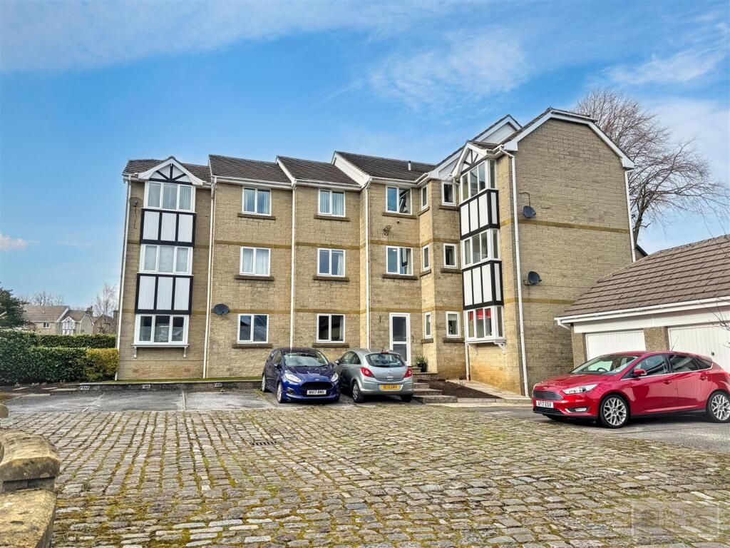 Main image of property: Silverlands Park, Buxton